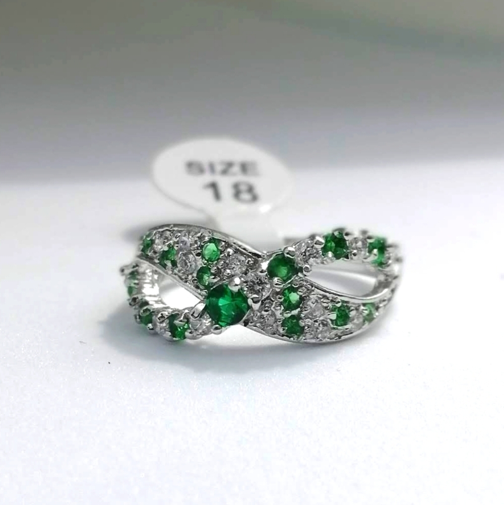 14k Real White Gold Plated Ring Silver Green 8.5 US
